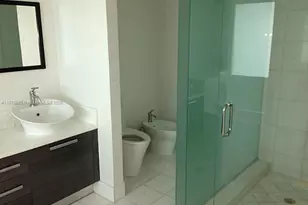 2950 NE 188th St, Aventura, FL 33180 - Photo 5