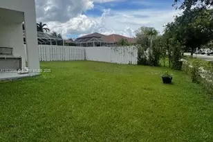 1298 NW 192nd Terrace, Pembroke Pines, FL 33029 - Photo 43