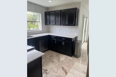 1298 NW 192nd Ter, Pembroke Pines, FL 33029 - Photo 17