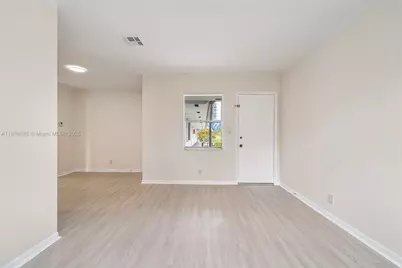 1824 Monroe St #7, Hollywood, FL 33020 - Photo 11