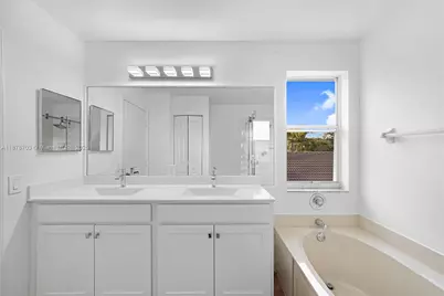 3027 SW 179th Ave, Miramar, FL 33029 - Photo 19