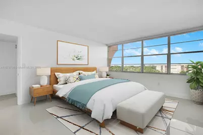 1100 Saint Charles Pl #PH5, Pembroke Pines, FL 33026 - Photo 3