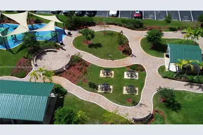 1100 Saint Charles Pl #PH5, Pembroke Pines, FL 33026 - Photo 21