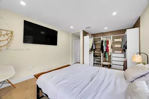 10448 SW 23rd St, Miami, FL 33165 - Photo 19