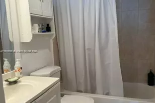 2930 Point E Dr, Aventura, FL 33160 - Photo 9