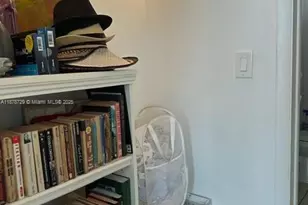 2930 Point E Dr, Aventura, FL 33160 - Photo 13