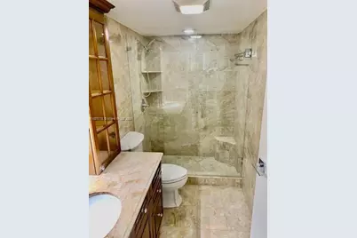 555 NE 15th St #26G, Miami, FL 33132 - Photo 17