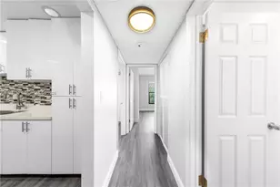 3680 Inverrary Dr, Lauderhill, FL 33319 - Photo 11