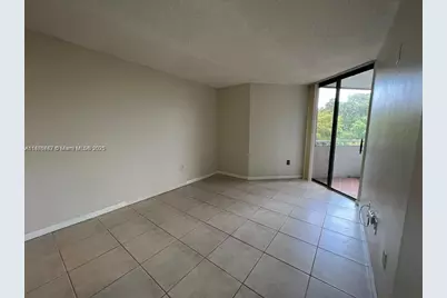8205 SW 152nd Ave #F-415, Miami, FL 33193 - Photo 9