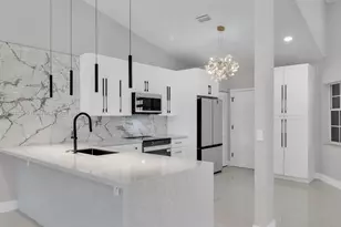 7889 Lake Sands Dr, Delray Beach, FL 33446 - Photo 1