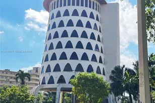 1690 NE 191st St, Miami, FL 33179 - Photo 35