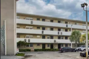 1690 NE 191st St, Miami, FL 33179 - Photo 5