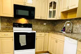 1690 NE 191st St, Miami, FL 33179 - Photo 23