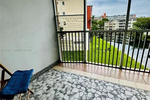 1690 NE 191st St, Miami, FL 33179 - Photo 11