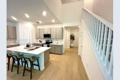 9045 Zevon Ct, Lake Worth, FL 33467 - Photo 7