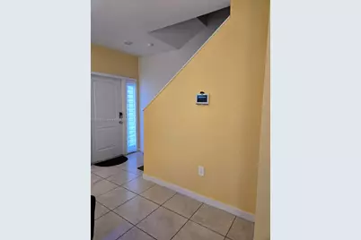 421 NE 1st Dr, Florida City, FL 33034 - Photo 9