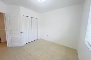 9340 Fontainebleau Blvd, Miami, FL 33172 - Photo 21