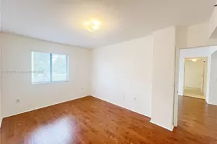 9340 Fontainebleau Blvd, Miami, FL 33172 - Photo 15