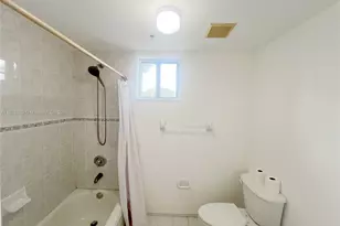 9340 Fontainebleau Blvd, Miami, FL 33172 - Photo 19