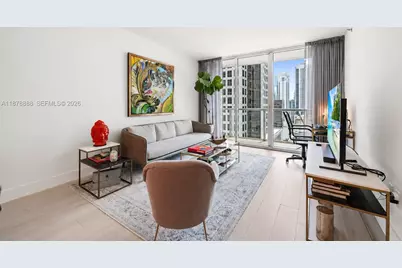 55 SE 6th St #1908, Miami, FL 33131 - Photo 3
