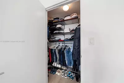 55 SE 6th St #1908, Miami, FL 33131 - Photo 31