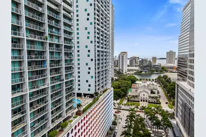 55 SE 6th St #1908, Miami, FL 33131 - Photo 13
