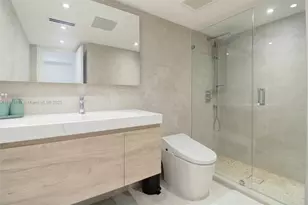 2655 Collins Ave, Miami Beach, FL 33140 - Photo 5