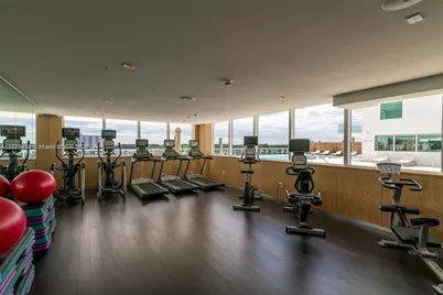 400 Sunny Isles Blvd #501, Sunny Isles Beach, FL 33160 - Photo 35
