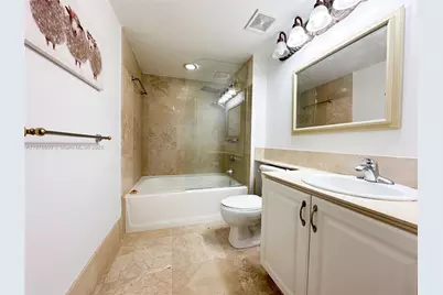 1155 Brickell Bay Dr #3303, Miami, FL 33131 - Photo 9