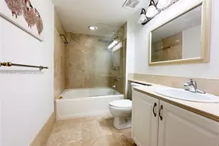 1155 Brickell Bay Dr, Miami, FL 33131 - Photo 9