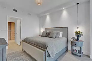 16385 Biscayne Blvd, North Miami Beach, FL 33160 - Photo 3