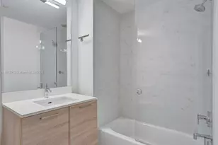 16385 Biscayne Blvd, North Miami Beach, FL 33160 - Photo 31