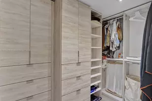 16385 Biscayne Blvd, North Miami Beach, FL 33160 - Photo 15