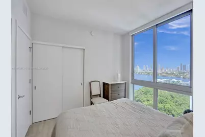 16385 Biscayne Blvd #2107, North Miami Beach, FL 33160 - Photo 5