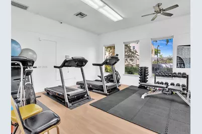 2841 Somerset Dr #105, Lauderdale Lakes, FL 33311 - Photo 25