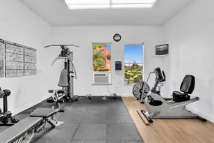 2841 Somerset Dr, Lauderdale Lakes, FL 33311 - Photo 17