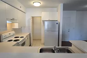 11060 SW 196th St, Cutler Bay, FL 33157 - Photo 3