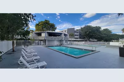 11060 SW 196th St #401, Cutler Bay, FL 33157 - Photo 17