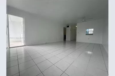 325 Ocean Dr #506, Miami Beach, FL 33139 - Photo 7