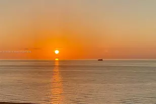 325 Ocean Dr, Miami Beach, FL 33139 - Photo 25