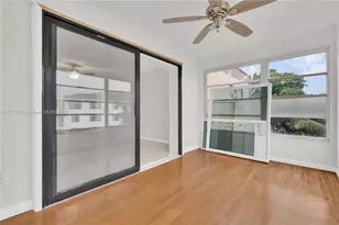 9355 SW 8th St, Boca Raton, FL 33428 - Photo 11