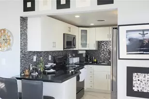 14165 SW 87th St, Miami, FL 33183 - Photo 11