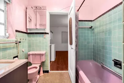 515 W 30th St, Miami Beach, FL 33140 - Photo 21