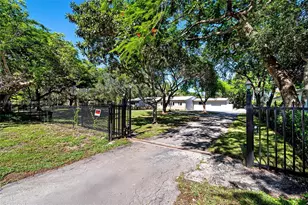 11301 SW 91 Ave, Miami, FL 33176 - Photo 53