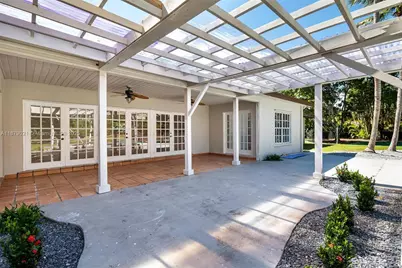 11301 SW 91st Ave, Miami, FL 33176 - Photo 43