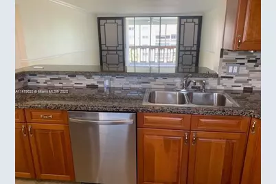 901 NE 14th Ave #407, Hallandale Beach, FL 33009 - Photo 5