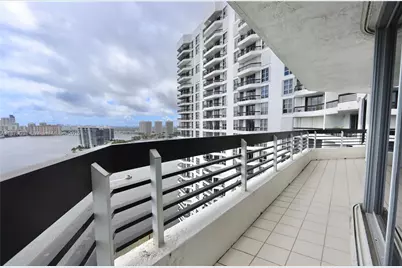 3530 Mystic Pointe Dr #2510, Aventura, FL 33180 - Photo 25