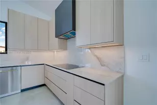 4321 SW 99th Ave, Miami, FL 33165 - Photo 15