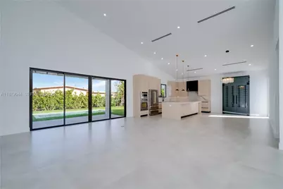 4321 SW 99th Ave, Miami, FL 33165 - Photo 7