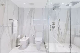 465 Brickell Ave, Miami, FL 33131 - Photo 25